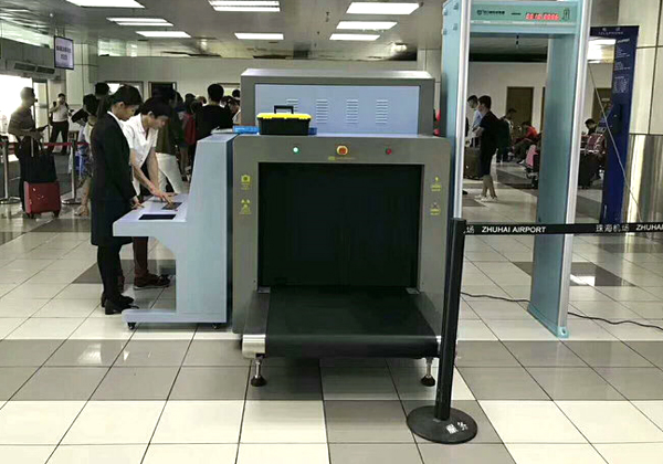 機(jī)場安檢機(jī)又立新功：廈門高崎機(jī)場查到違禁品子彈，X光安檢機(jī)讓子彈無所遁行